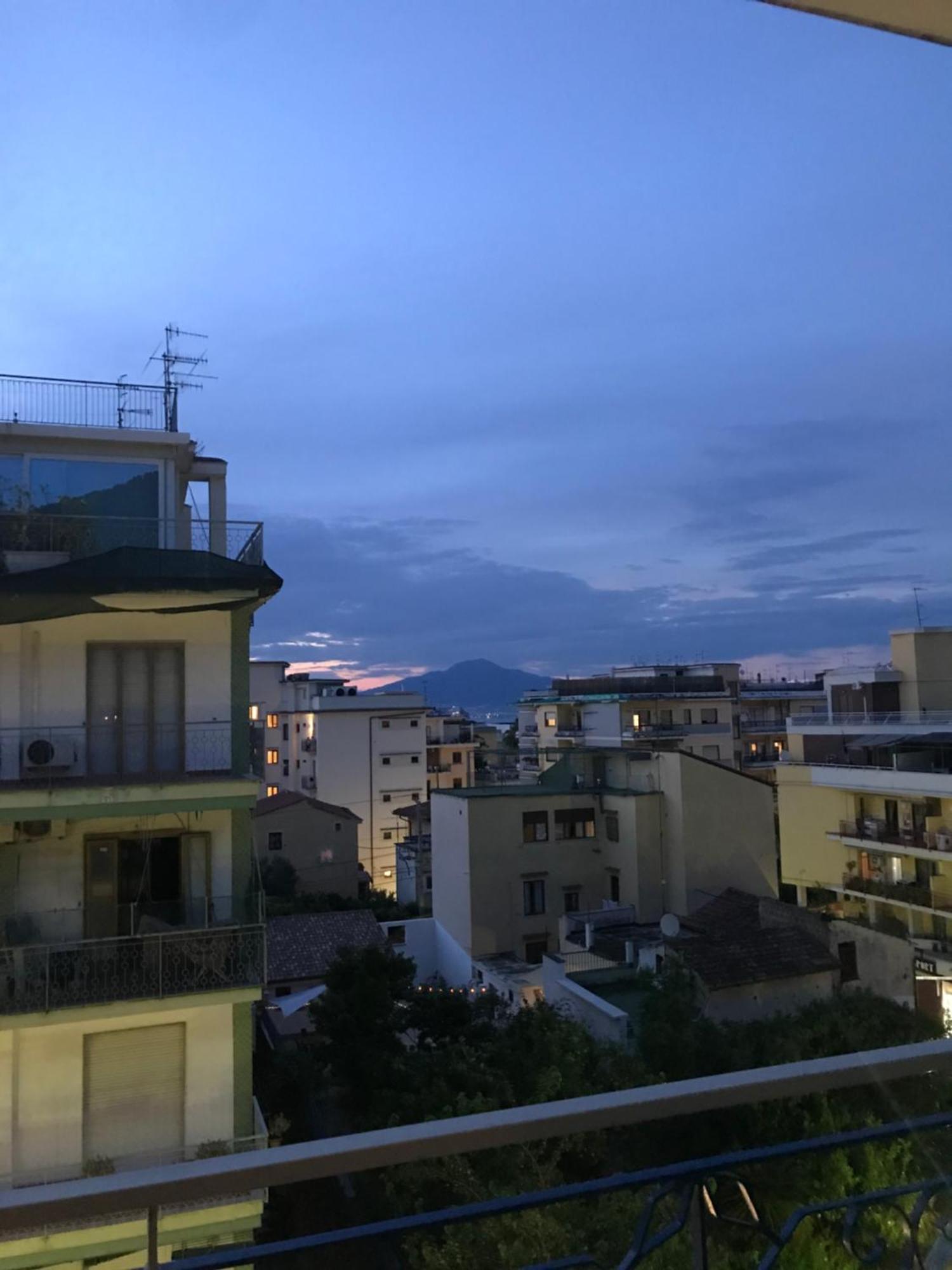 The House Of Peppe&Luisa Lägenhet Sorrento Exteriör bild